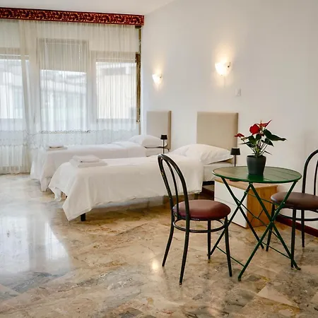 Residence Foscolo-3